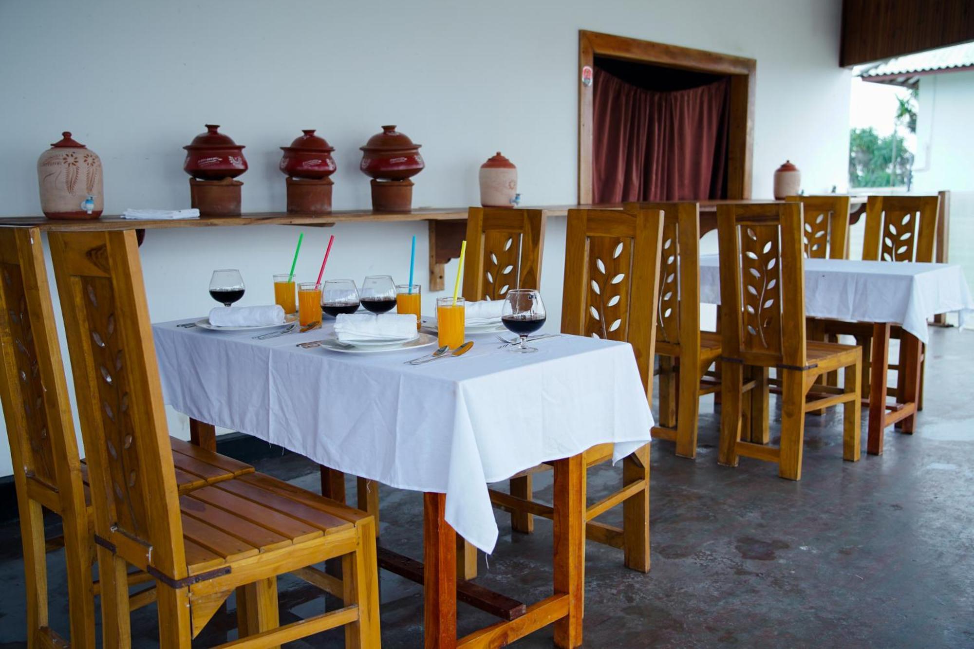Palm Beach Resort Ceylon Jaffna Exterior photo